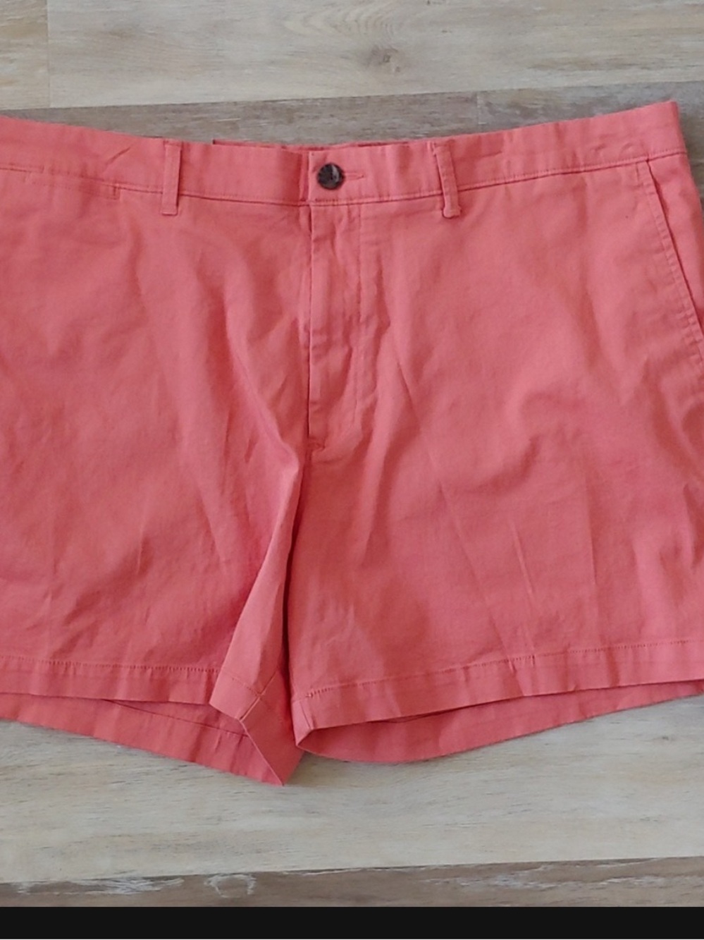 NWT Goodfellow & Co Every Wear Flat Front Shorts Coral Size 40
